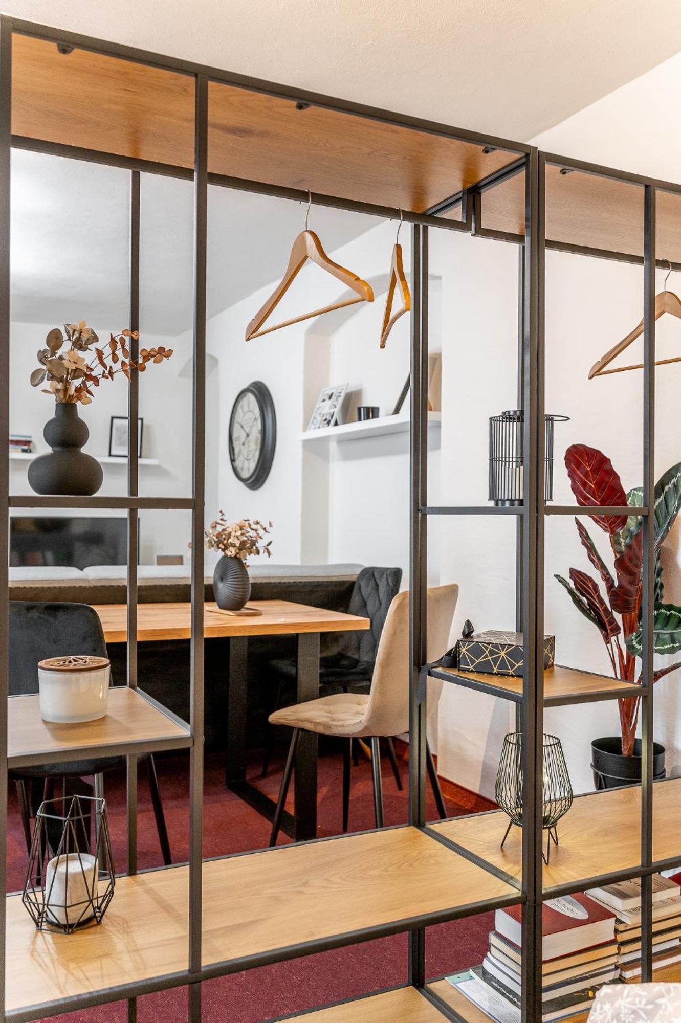K1 Piatok Sobota Disco Cez Tyzden Tichy Apartman Košice Exterior foto